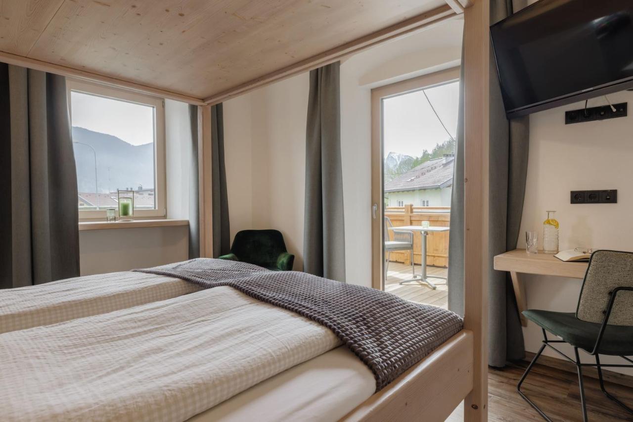 Gasthof Pension Knapp Strass im Zillertal Exterior photo